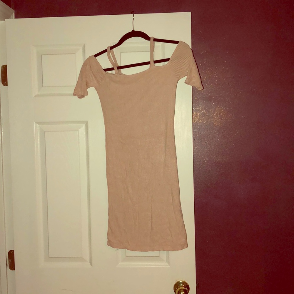 Hour glass dress NEVER WORN EXCELLENT CONDITION